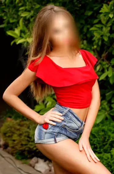 Carina, 31