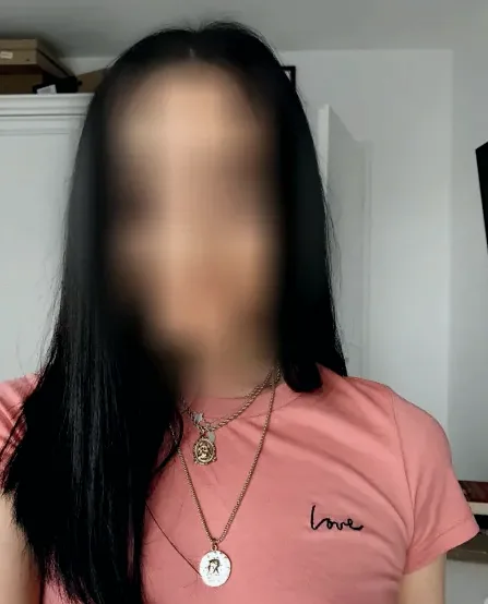 Clara, 36