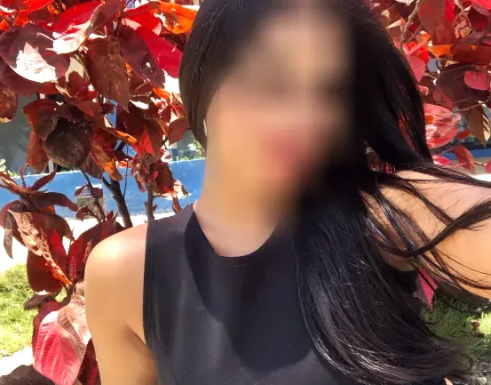 Martina, 27