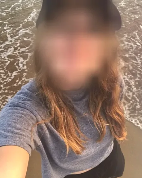 Rosa, 36