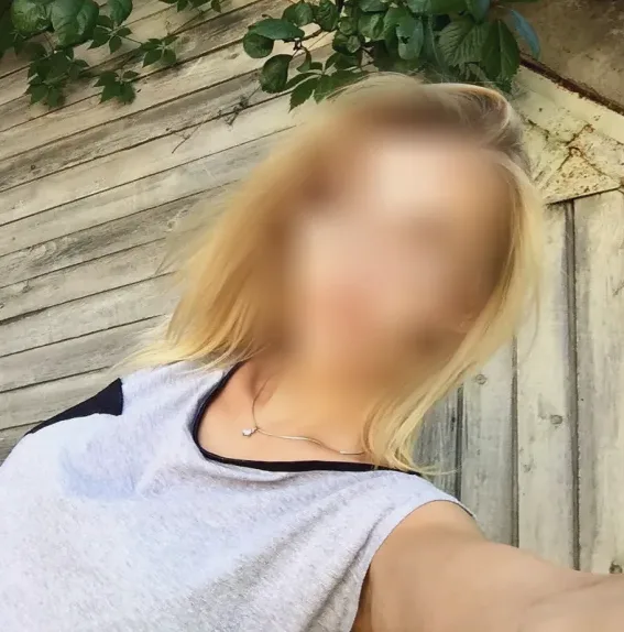 Silvia, 34