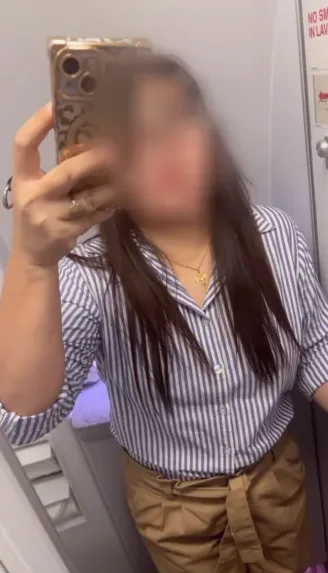 Simone, 38