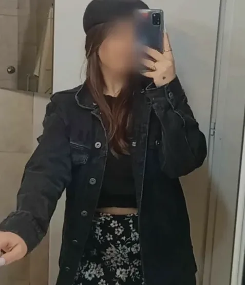 Valentina, 29