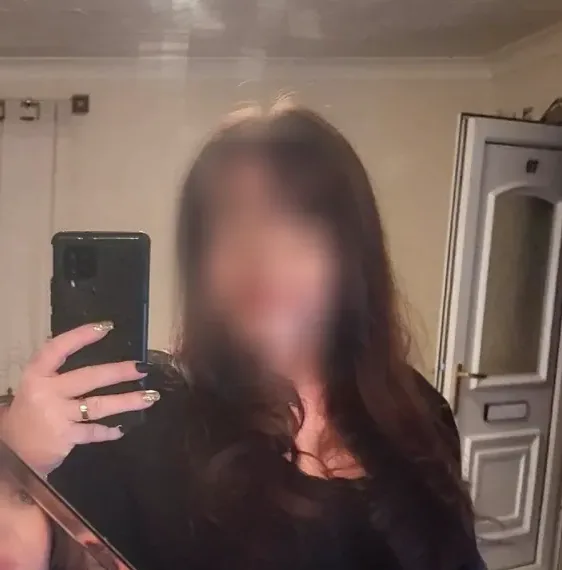 Yvonne, 36